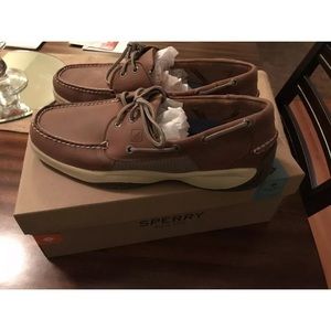 NWOT Sperry men’s 11.5 2-eye billfish boat shoes